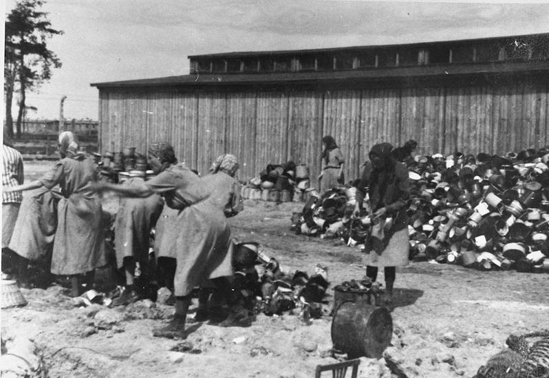 Photo Credit: United States Holocaust Memorial Museum, courtesy of Yad Vashem (Public Domain)