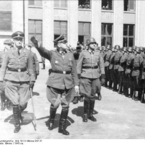 By Bundesarchiv, Bild 101III-Weiss-047-31 / Weiss / CC-BY-SA 3.0, CC BY-SA 3.0 de, (https://commons.wikimedia.org/w/index.php?curid=5478308)