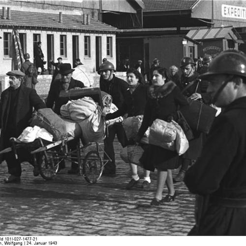 Deportation of Jews from Marseille, France. Bundesarchiv, Bild 101I-027-1477-21 / Vennemann, Wolfgang / CC-BY-SA 3.0 [CC BY-SA 3.0 de (http://creativecommons.org/licenses/by-sa/3.0/de/deed.en)], via Wikimedia Commons.